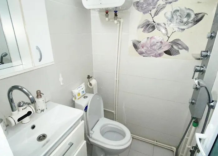 Cozy Corner Apartment